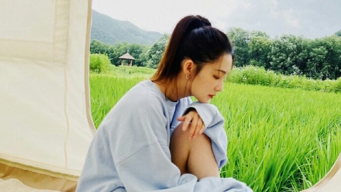 乔祖望|搭档张一山《亲爱的你》待播，李沁又接《请君》，与任嘉伦合作