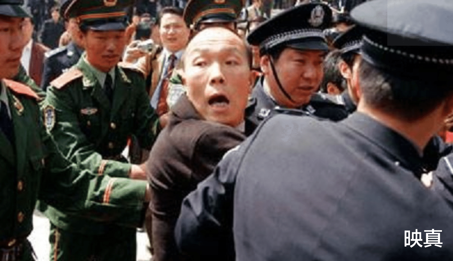 映真 湖北男子因“杀妻”被判15年,11年后妻子却回来了,结局如何?