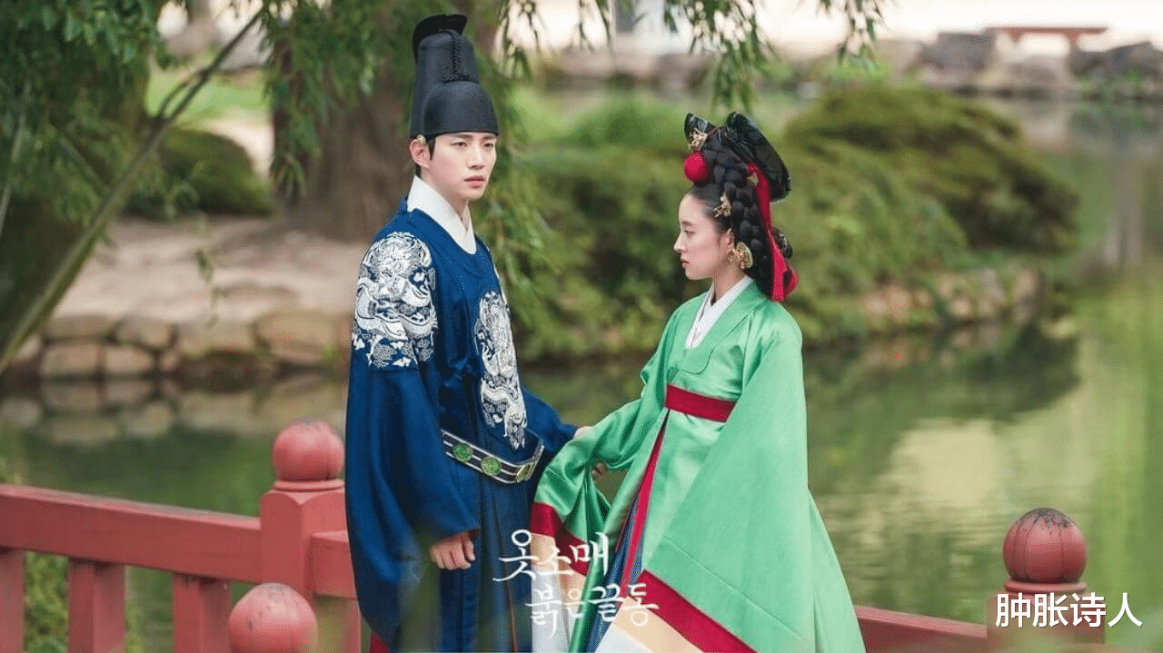 衣袖红镶边|《衣袖红镶边》：第6集收视飙升，沐浴戏受观众好评