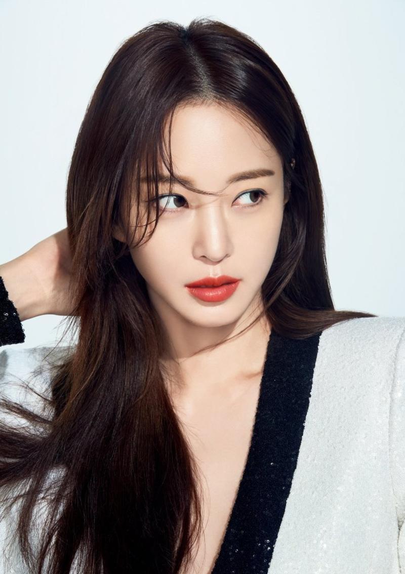 王力宏|戴上鼻环的韩艺瑟,她只做照亮自己的那一轮明月