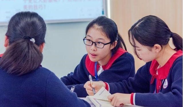 依科育儿吧|教育部部长已发话，学校、补课班教室要装摄像头，家长：大力支持