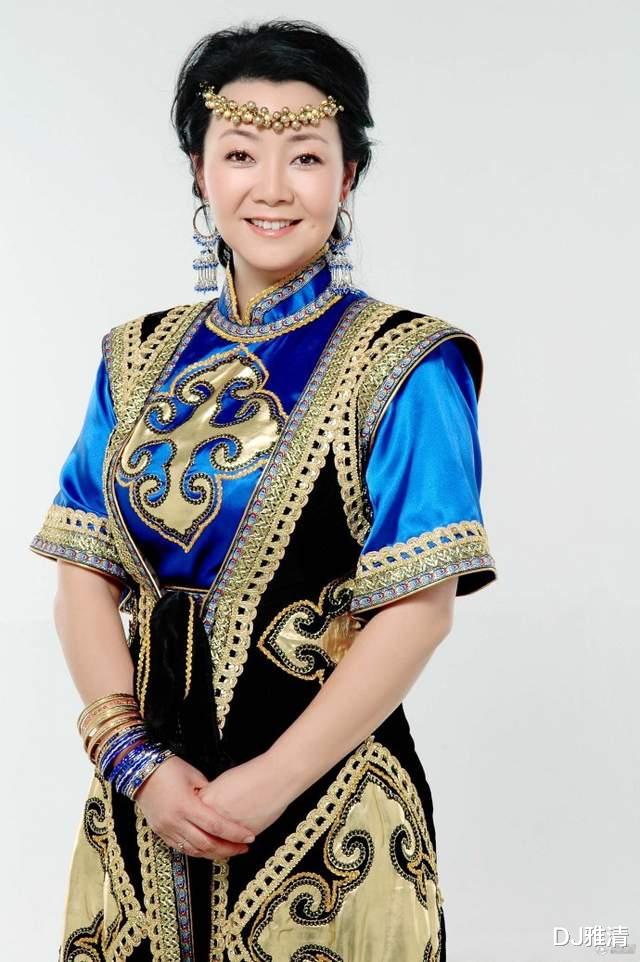 电影|17位内蒙女星，17朵草原上美丽的花，个个又美又实诚，比江南美女更耐看