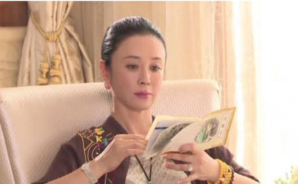 傅艺伟|傅艺伟“幻灭史”，她积累起来的“妖气”，就这样被一朝吹散了
