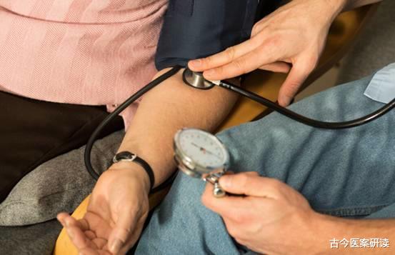 红枣|吃一口胜吃7斤莲子，医生呼吁：没事随便吃一点，血压或慢慢稳定