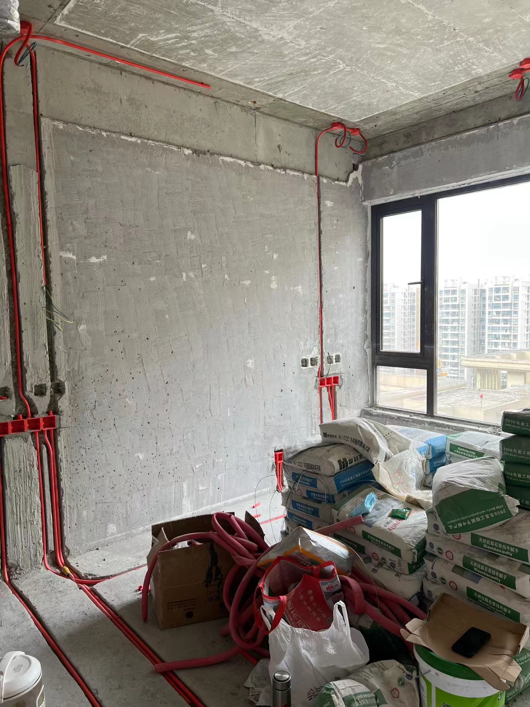 水电改造与装修是分开好还是一起好，到底要不要全部更换线路？