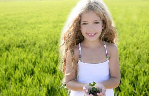 舜网 女子由于长得太美被拒绝发结婚证！民政局：与身份证差太远了，合理怀疑非本人