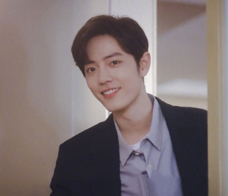 王一博|《余生》新海报才出炉,杨紫的脸就被换成王一博,博君一肖好疯狂