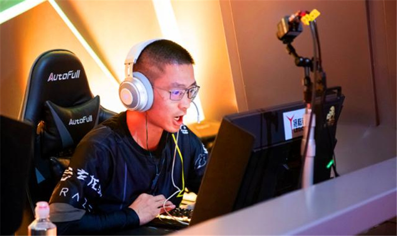 sm|APL秋季赛正赛名单出炉，4AM未能入选，王欣加入SM主播队