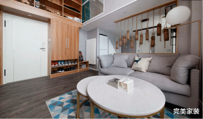 小复式这样安排储物空间,瞬间提升空间感,时尚又大气