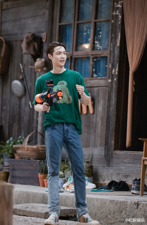 向往的生活|《向往的生活》原班人马回归，海岛篇即将到来，铁粉：断网也要追