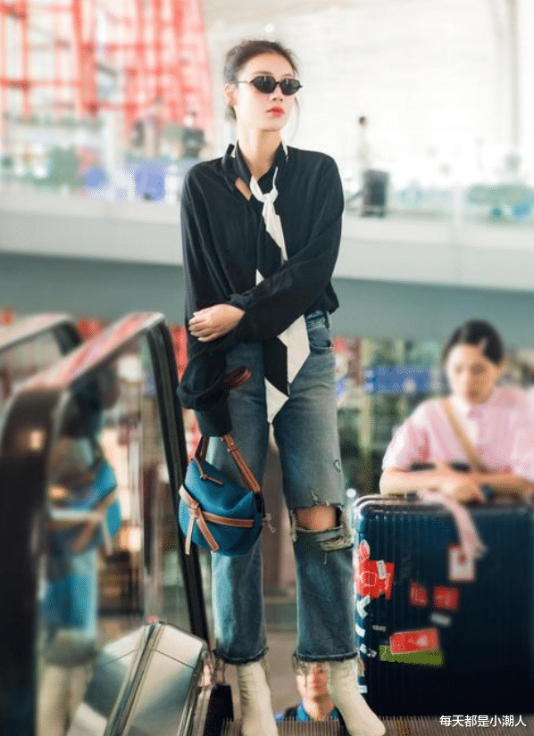 穿衣搭配|马思纯减肥成功穿衣好高级，粉外套却配绿内搭，营造违和的时尚感