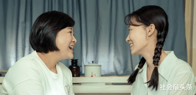 社会最头条 网传贾玲拍戏碰瓷路人？他和恩师冯巩“决裂”后就飘了吗？