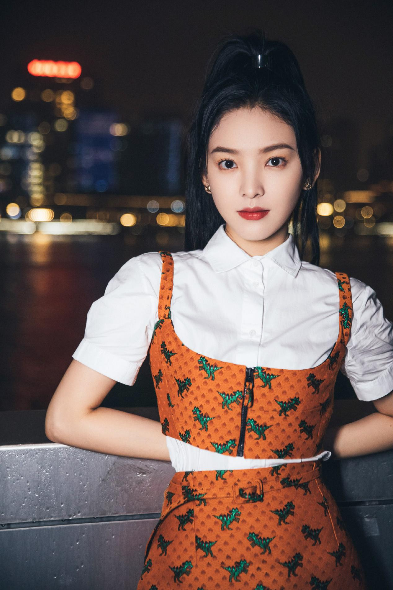 时尚圈的奇葩大喵|大型撞衫现场的小心机？同款却穿出不同效果，不想输就学会这几点