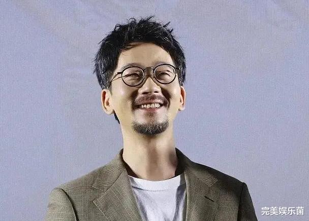 陈创|陈创：因丑靠“狗”走红，今秦海璐为他作配，47岁头发花白仍单身