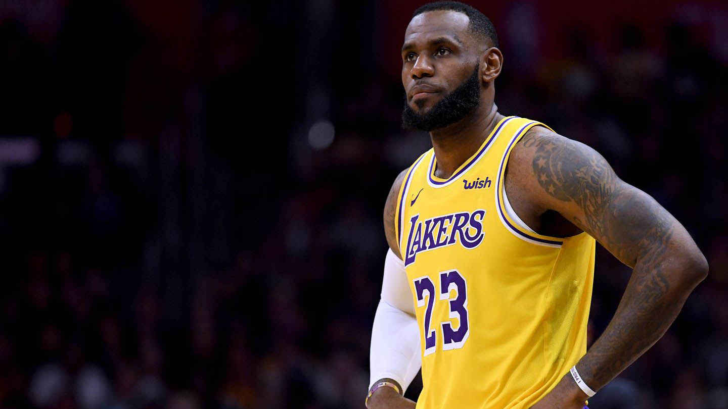 字母哥|除了詹姆斯，现役谁还有希望打破3万分？字母哥上榜，榜首无悬念！