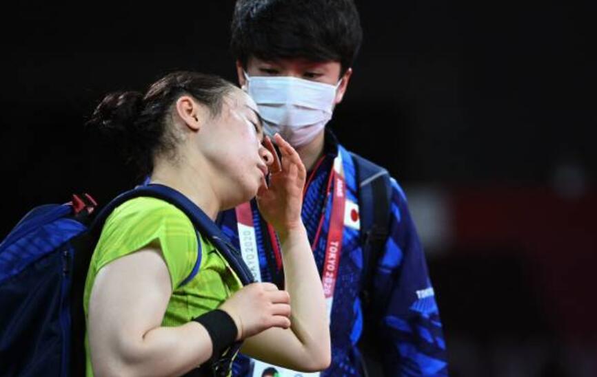 伊藤美诚|伊藤美诚哭了！直言没打出实力，孙颖莎却盛赞对手，福原爱：没想到