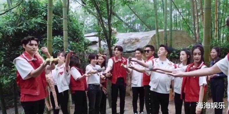 奔跑吧兄弟|下期《奔跑吧》未播先火， 4大当红女星齐聚，网友：追定了