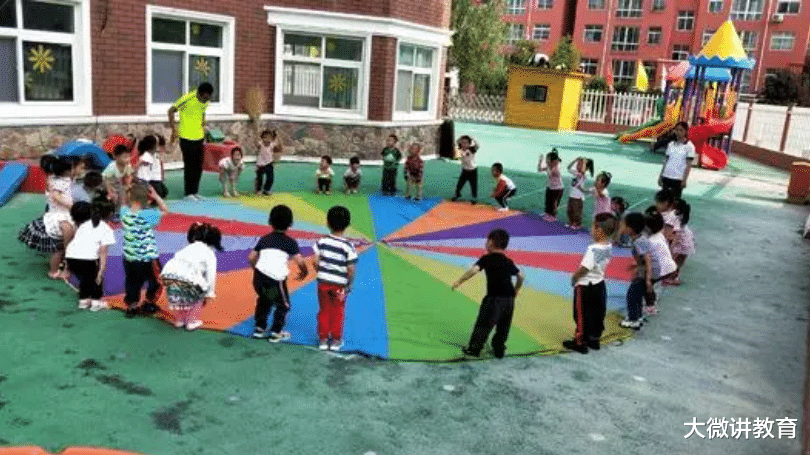 幼儿园|幼儿园是小学霸，上小学成绩一落千丈成为学渣，原因令人深思