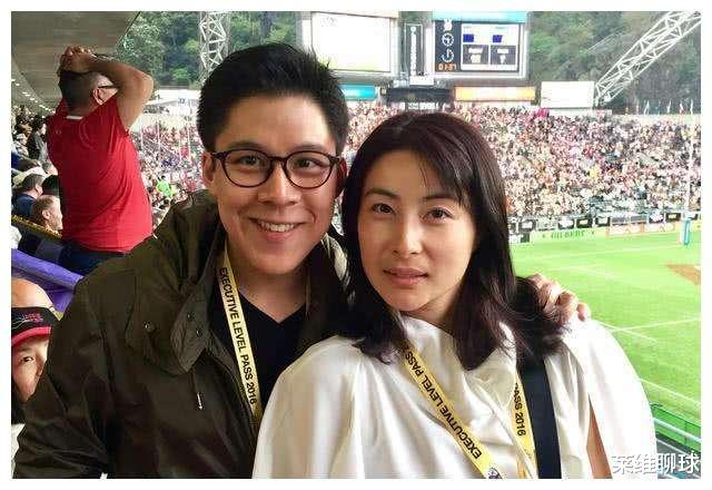 郭晶晶|郭晶晶晒照同框马龙许昕！亲自合影娘家人，回忆相识霍启刚太暖心