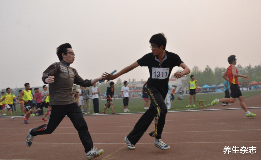 韭菜|韭菜是肝病的“发物”吗？医生提醒：若想养肝，这3种蔬菜尽量别多吃