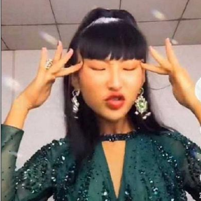 温婉|“三只松鼠”被骂上热搜，模特更多照片曝光：我发现事情并不简单