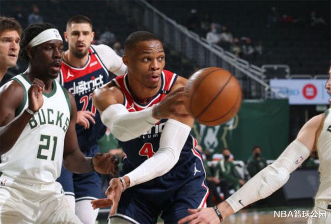 威斯布鲁克|13+17+18！就在今天，威少又打出了历史独一份的三双