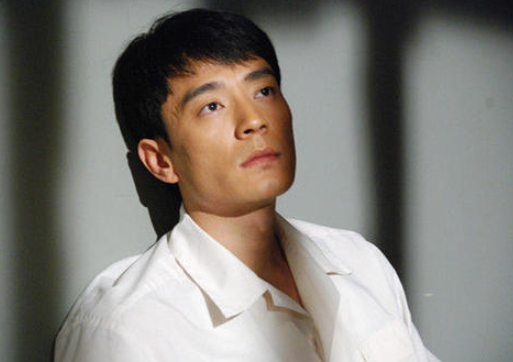 李光洁|李光洁：我娶过郝蕾，负过殷桃，最终和《欢乐颂》中的她修成正果