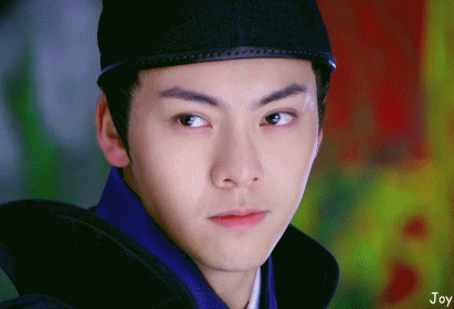 倪虹洁|杨幂碰上这种“小白兔”妹妹......