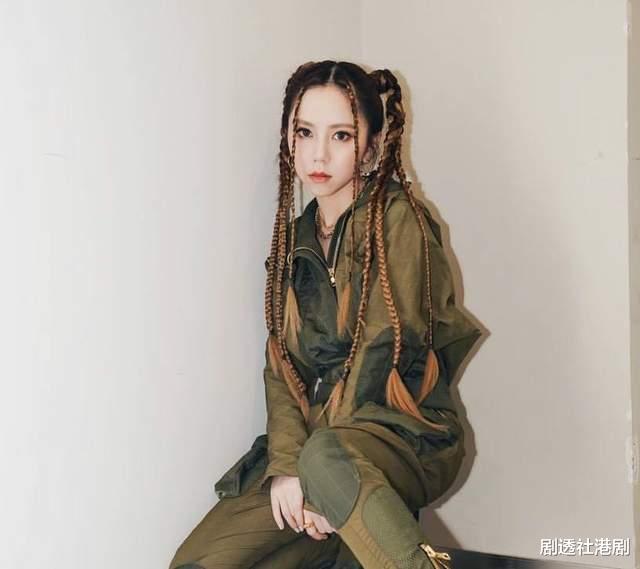 邓紫棋|遗憾！乐坛小天后邓紫棋被曝与富二代男友分手，新歌歌词暗讽对方是双面人