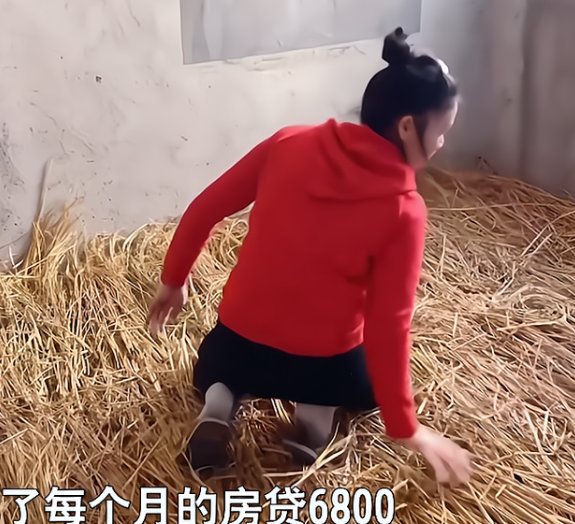 房贷|全职妈妈带三娃住毛坯房，每月6800块的房贷：有家的地方很幸福