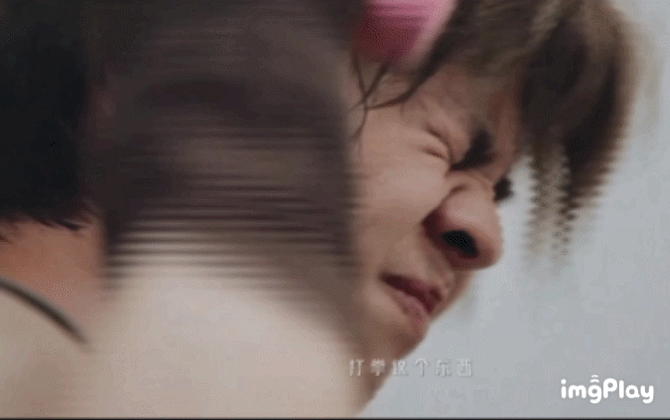 佟丽娅|刚开播就被打骨折了？国内综艺头一回