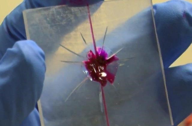 一种可以“自我修复”的“科技塑料”!