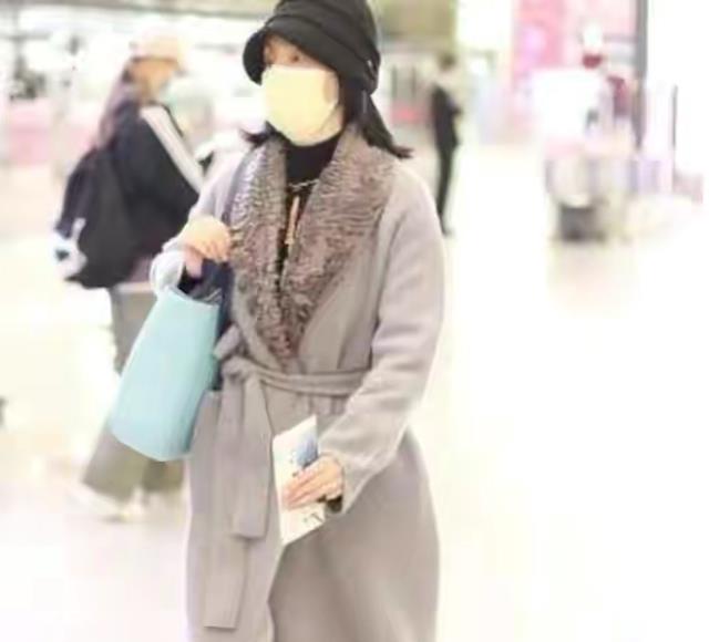 素食行者|《素食行者》遭到炮轰，演员穿貂皮大衣，难道动物剥皮就不残忍？