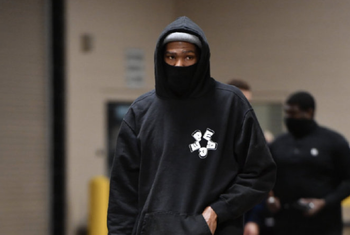 籃網隊|輪到歐文單核帶隊！籃網杜蘭特等7人缺席，全新首發對陣東部第一