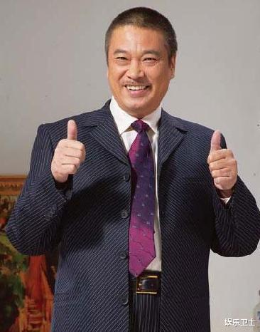 吴孟达|人民日报评吴孟达去世，给予极高赞誉，从两方面肯定达叔，央视也同步发声