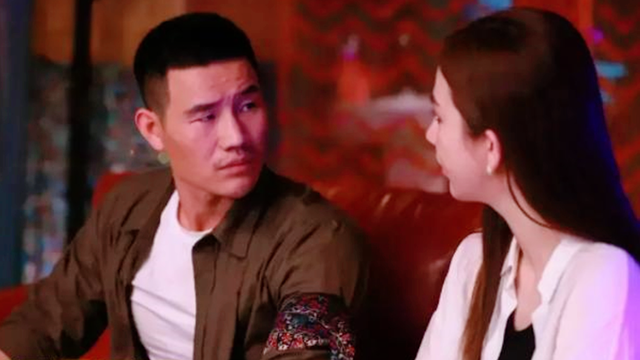 谢孟伟|“嘎子哥”新片上映，“雷”的我外焦里嫩，要不还是回去做直播吧