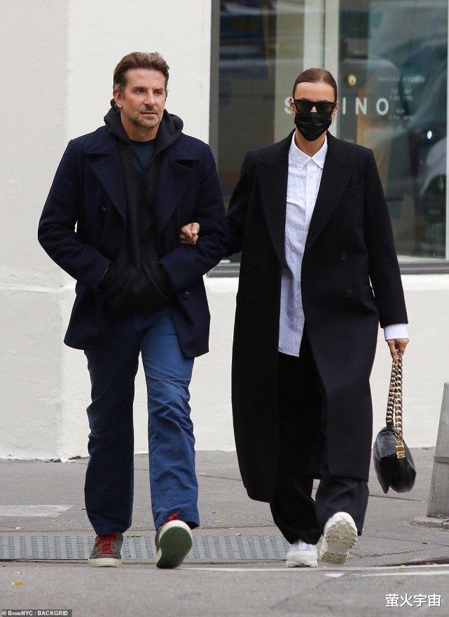 鞠婧祎|超模伊莲娜挽前任手臂散步，没带4岁女儿，男星合不拢嘴似复合了