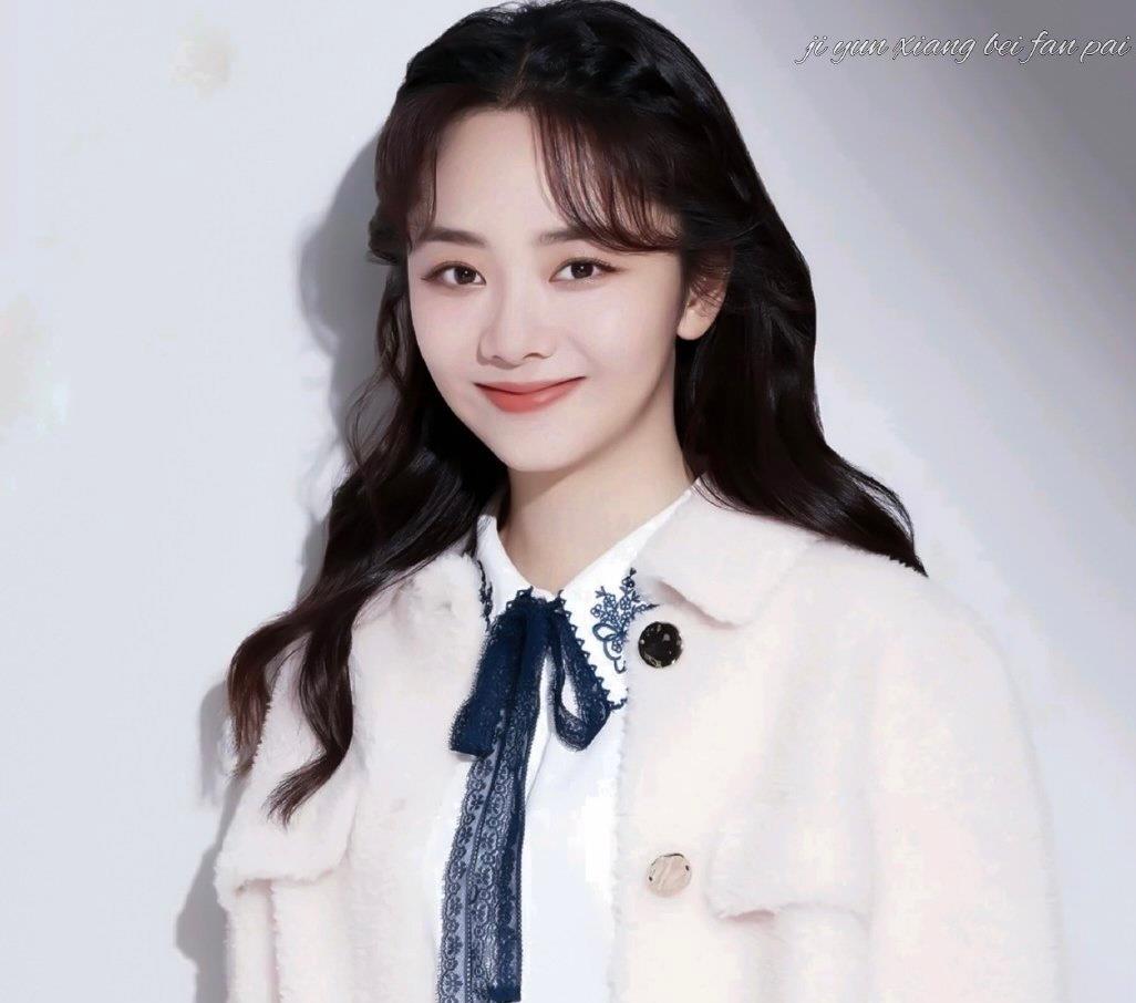 陆绎|球场上的陆绎帅气利落,撩人而不自知,今夏化身小迷妹,好甜