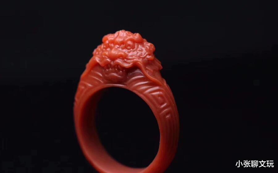 戒指|文玩手串玩腻了怎么办，还有文玩戒指等着你，盘玩乐趣也不错