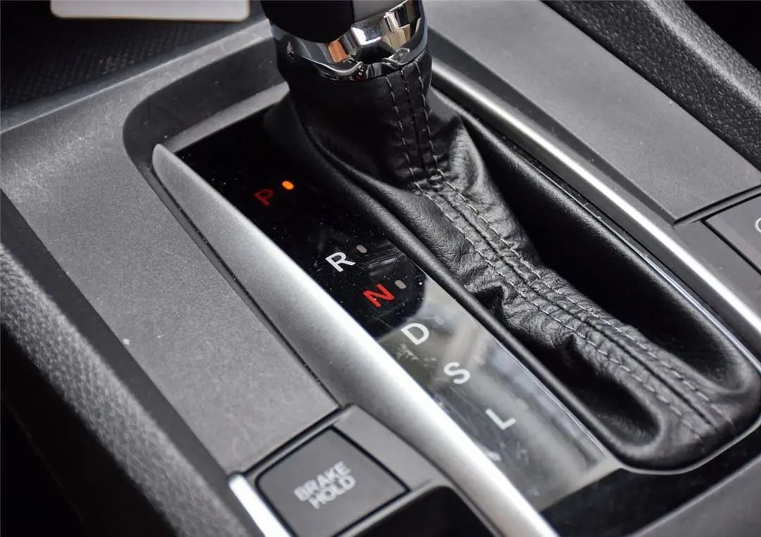 自动挡|自动挡车，在什么情况下需要用N挡呢？
