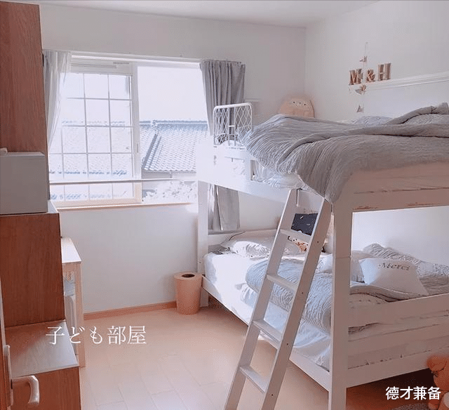 大门|5口人挤在59㎡的房子里毫不拥挤，全凭日本主妇的断舍离，佩服