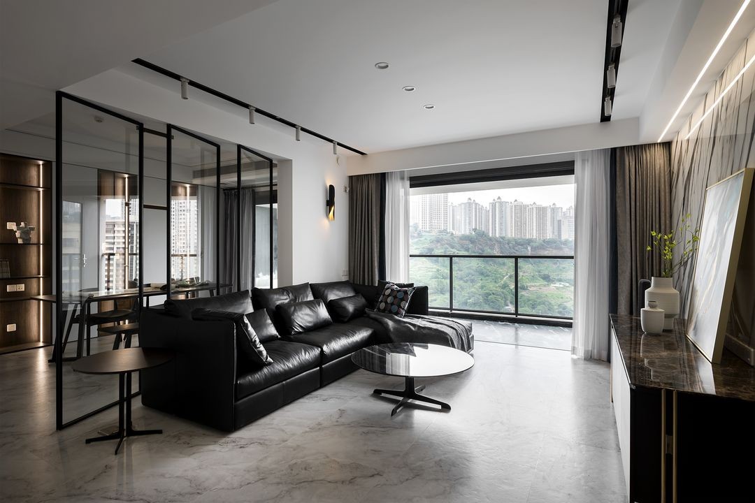 家居超人|简化空间打破阻碍，将茶室和客厅连通，前后递进丰富空间层次