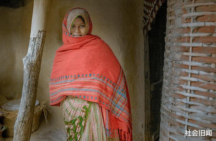 尼泊尔女性一妻多夫，嫁给丈夫等于嫁给他兄弟，生理期遭受非人待遇