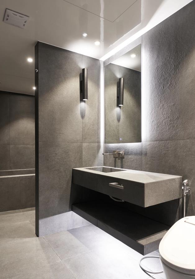 186㎡大平层,用曲面玻璃围出多功能厨房,清爽简洁,走在潮流前端