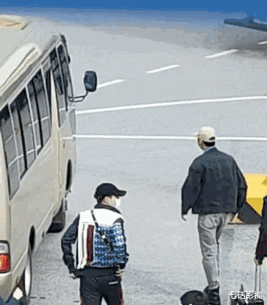 李易峰|李易峰的户外真人秀初体验,暴露了“喜剧人”本质