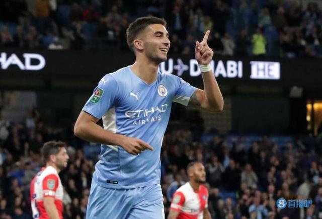 世体：瓦伦西亚将从费兰-托雷斯转会巴萨交易中得到约500万欧分成