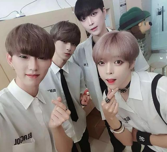 酸甜苦辣咸之人生百味|七个社会现象,展现出各种荒谬的形态,道德的提升已经刻不容缓!