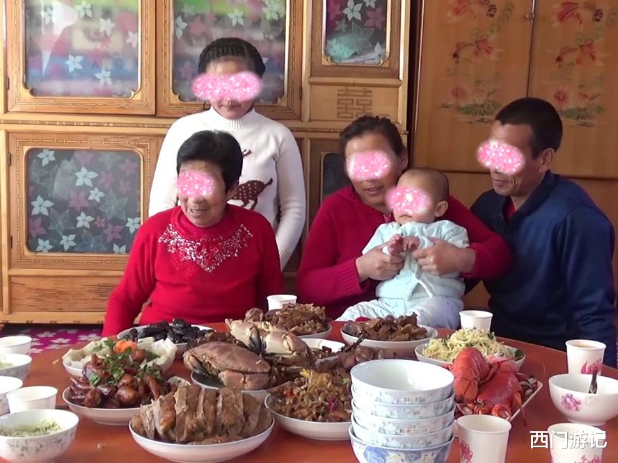 阳台|东北农村很穷吗？为什么到处是平房？连小二层都很少见