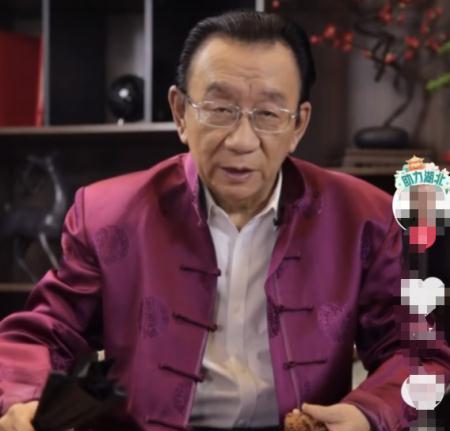 周震南|相声大师侯耀华近况曝光，改说评书讲国学，73岁风采不减当年