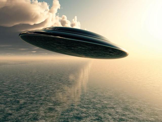 穿越茫茫宇宙到达地球的UFO,它使用的是什么动力?